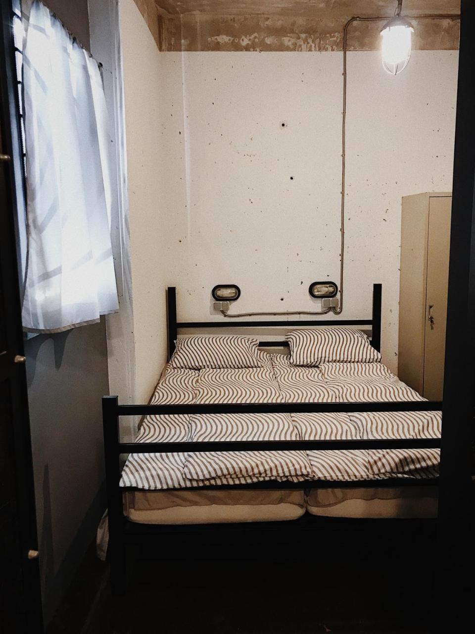Hostel Alcatraz Kyjev Exteriér fotografie