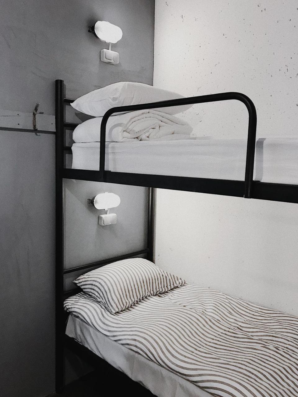 Hostel Alcatraz Kyjev Exteriér fotografie